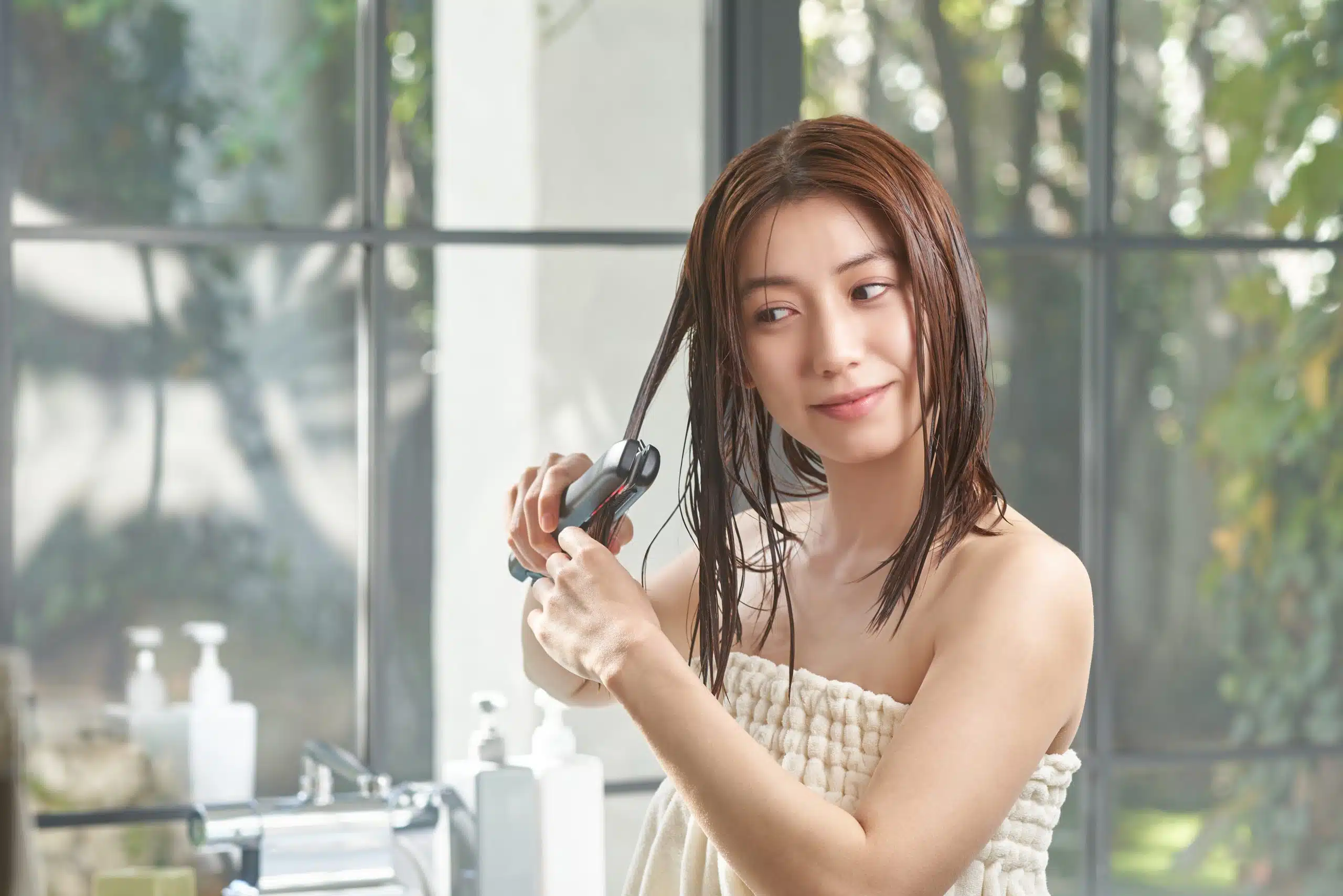 YA-MAN Shine Pro шаш құрылымын қалпына келтіруге арналған ультрадыбыстық шаш түзеткіш - кескін 14