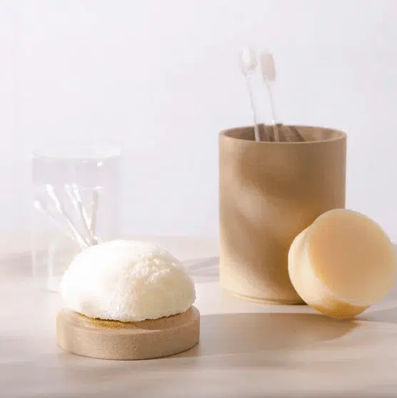 MAKANAI Simple and Silky Smooth Konnyaku Face Sponge натуральная очищающая губка для лица (Жемчуг) — изображение 3