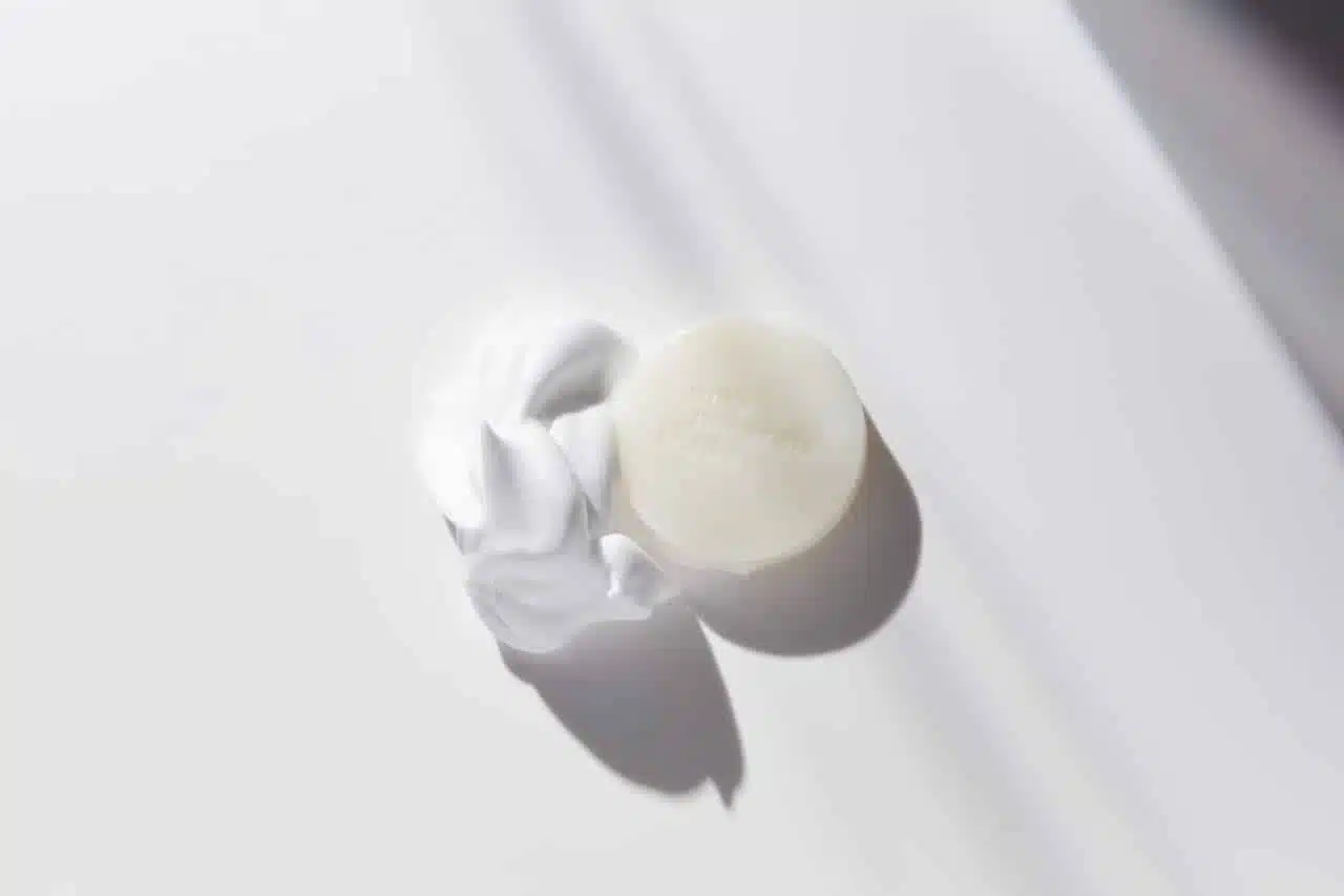 Pore Clay Soap - oчищающее мыло с глиной для сужения пор — изображение 3