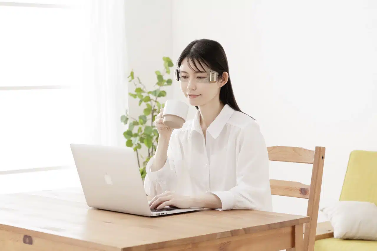 YA-MAN Design Lift More - премиальный аппарат для глубоко лифтинга всех зон — изображение 9