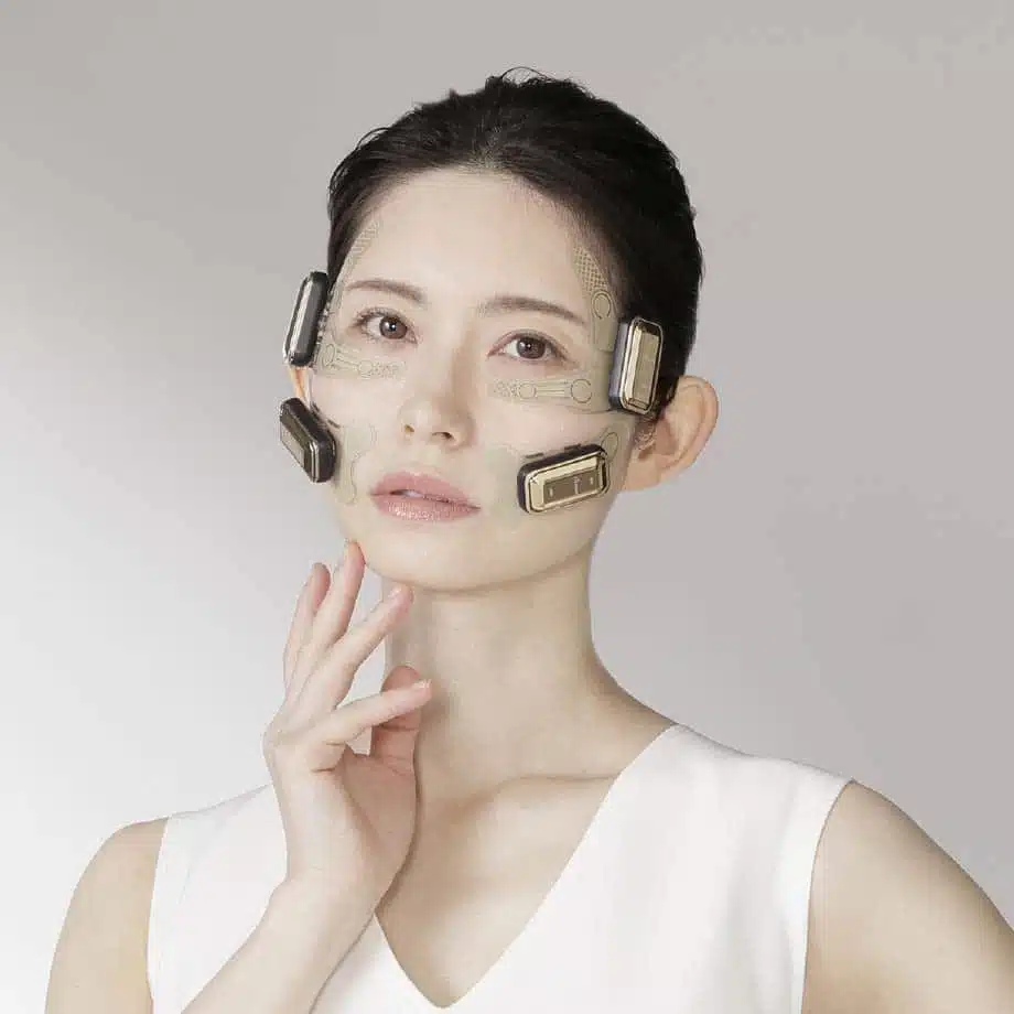 YA-MAN Design Lift More - премиальный аппарат для глубоко лифтинга всех зон — изображение 11