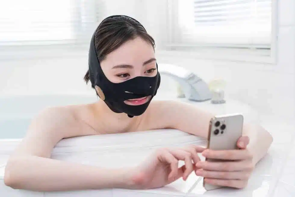 Medi Lift Aqua EX - терең EMS көтеру функциясы бар су өткізбейтін бет маскасы - кескін 14